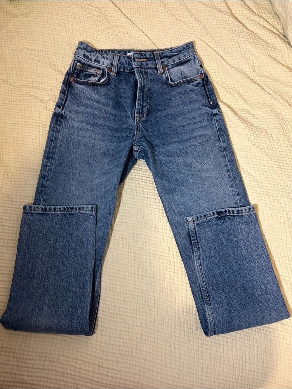 Zara Women's Straight Leg Jeans in Blue Denim